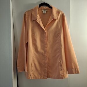 TravelSmith Women's Button Up Peach Top